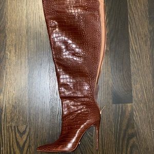 Jennifer Lee over the knee very high thigh high boots